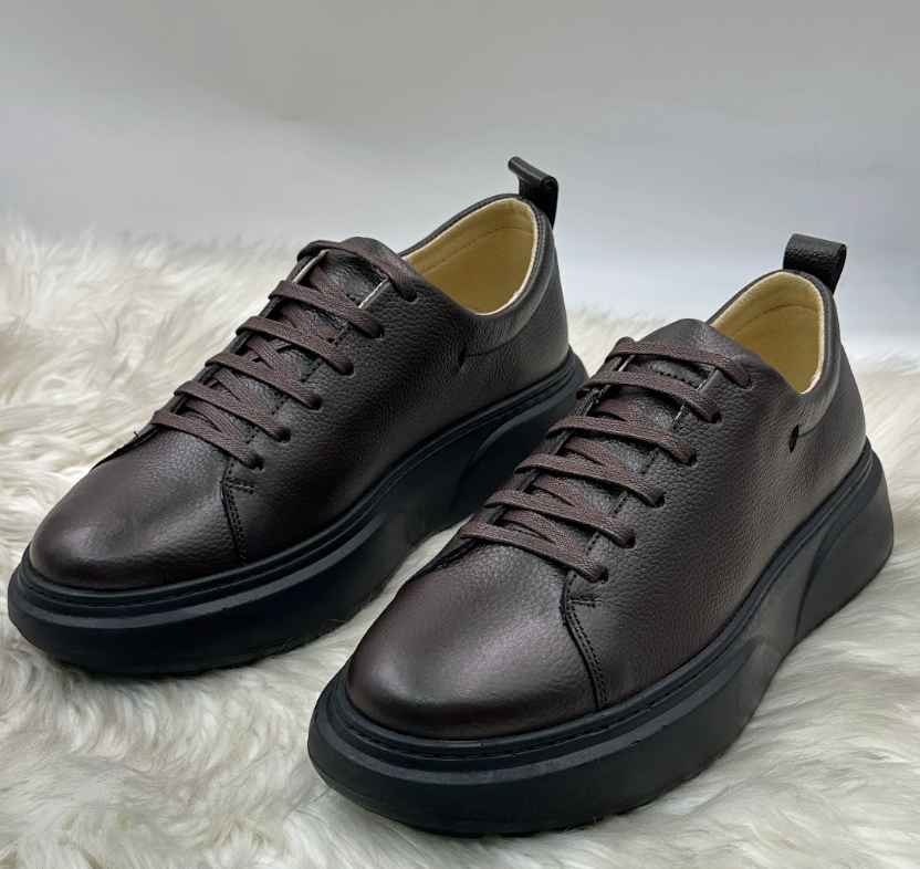 Sneakers cuir grainé semelle plateforme - vue de face brun