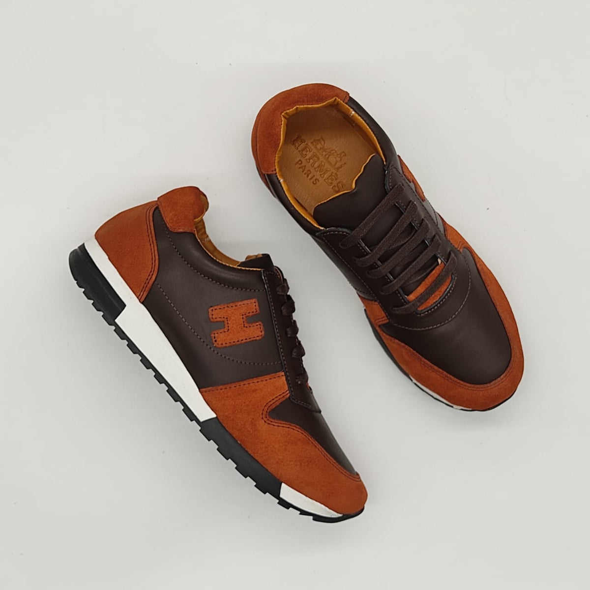 Sneakers daim cuir bimatière - coloris rouille et brun